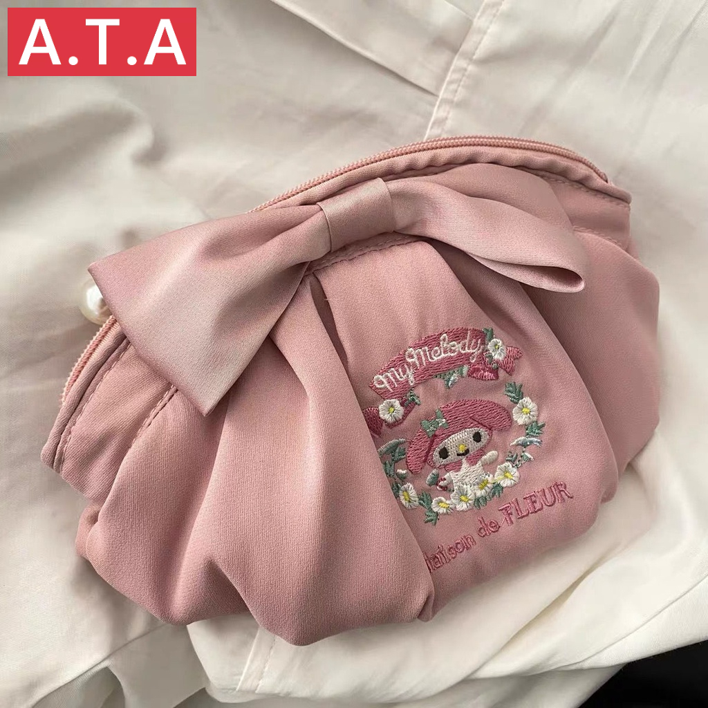 ภาพหน้าปกสินค้าA.t.a2023 ใหม่ กระเป๋าถือ กระเป๋าเครื่องสําอาง ประดับโบว์ สไตล์ญี่ปุ่น