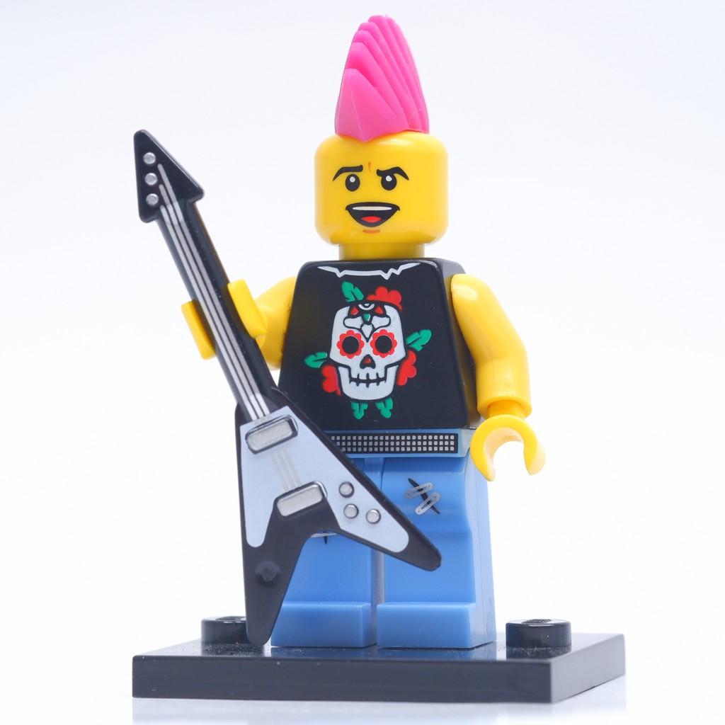 Ploybrick |พร้อมส่ง| Punk Rocker Series 4 | งานลิขสิทธิ์ของแท้ ...