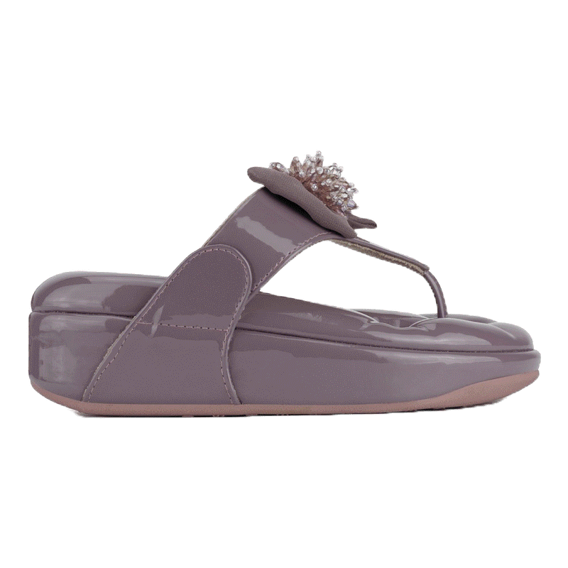 SHU SOFASHOES SWEETCHIC GLOSSY PLUM รองเท้าแตะ