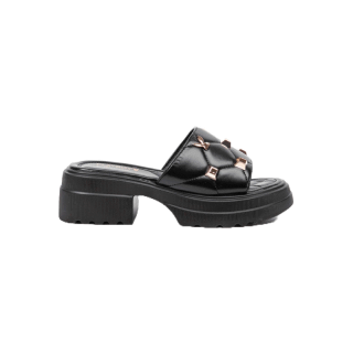 โปรโมชั่น : Playboy รองเท้าเเตะส้นหนา ลิขสิทธิ์แท้รุ่น ST-HS231C076 ดีไซน์ยกส้นหนาแบบสวมแต่งหมุดเหลี่ยม มี 2 สี สีดำและสีขาว