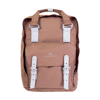 DOUGHNUT BAG : MACAROON MONET SERIES CLASSIC : MUSHROOM ดีไซเนอร์รุ่นใหม่ของเรา มีเป้าหมายที่จะออกแบบกระเป๋าคุณภาพสูงและใช้งานได้จริง ให้กับลูกค้า สไตล์ขี้เล่น สีสันสดใส ทันสมัย กระเป๋าโดนัทเป้สะพายหลัง น้ำหนักเบา หนังแท้ กันน้ำได้ (รหัสสินค้า 09446)