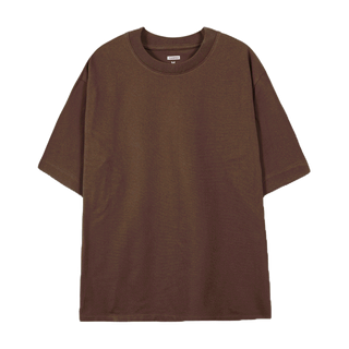 Yuedpao Oversized Timeless ผ้าหนายับยากรีดง่าย เสื้อยืดทรงหลวม ดีไซน์คลาสสิค เสื้อยืดเปล่า โอเวอร์ไซส์ สี Dark Chocolate