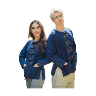 (จันทร์ดีหม้อห้อม) เสื้อหม้อห้อมกระดุมกะลาแขนยาวปักลาย (4ลายปัก)