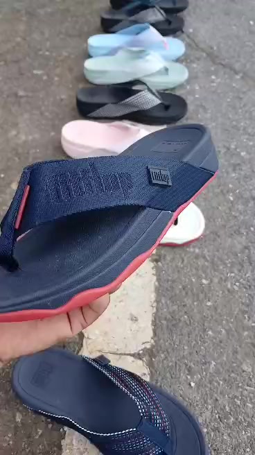 รองเท้าแตะ Fitflop Mix สีชมพูหูคีบผื่นนิ่ม