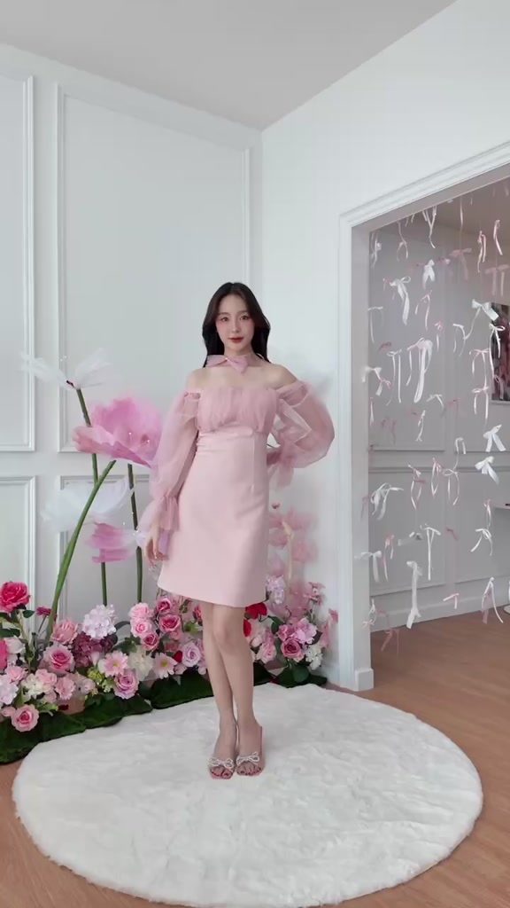 G097 เดรสเปิดไหล่แขนพอง โบว์ผูกคอ ผ้านิ่มไม่คัน 4สี ใส่ได้หลายงาน ไซส์XS-2XL มุมมองที่ 2