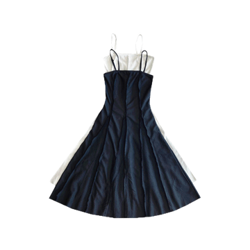 โปรโมชั่น : ꕥCatalog Fashionꕥ ชุดเดรสยาวสายเดี่ยว ทรงบาน แต่งจีบเย็บตะเข็บ มีซิปข้าง ใส่แล้วน่ารักสุดๆ 2 สี