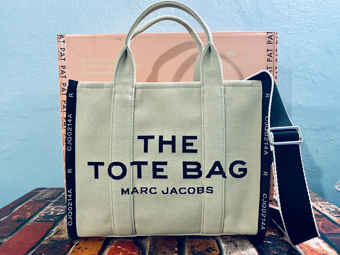 Marc Jacobs Tote Traveler Bag 2 Way Merlot Red M0017027 JAPAN H26.5×W33×D15  New