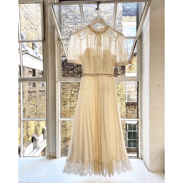 PF21965 Cream Lace Trim Pleated Midi Dress Shopee Thailand