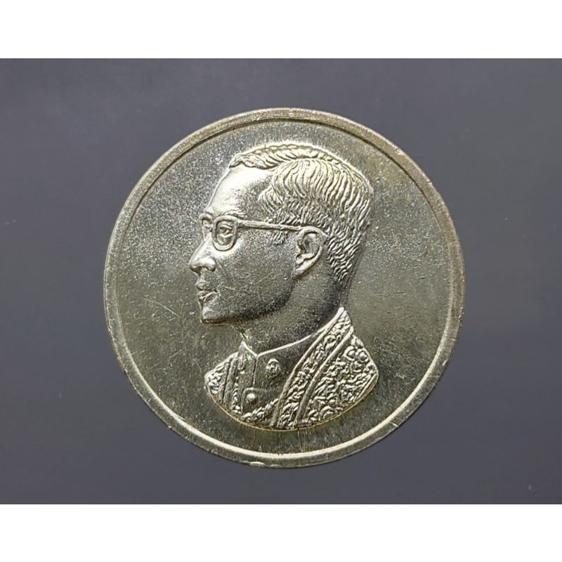 เหรียญ-ในหลวง-คุ้มเกล้า-เหรียญที่ระลึก-สร้างโรงพยาบาลภูมิพล-ร9-เนื้อเงิน-พิมพ์ใหญ่-ปี-2522-รัชกาลที่9-รพ-ภูมิพล