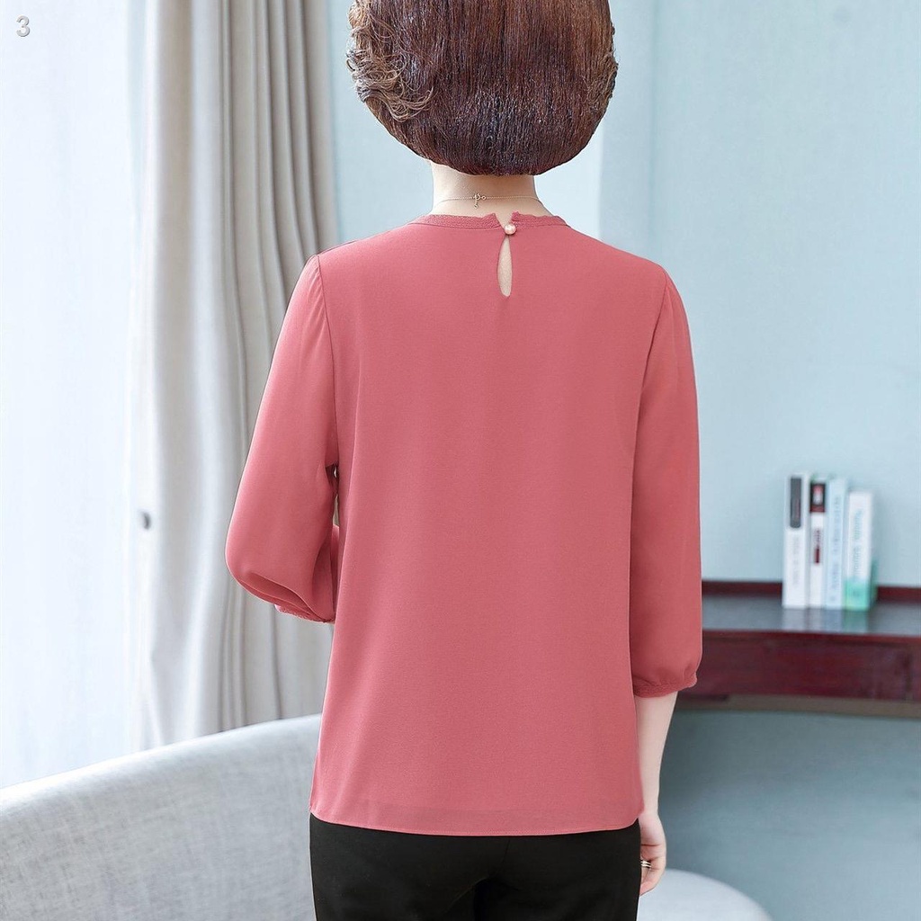 เสื้อผ้าแม่ฤดูร้อนใหม่แขนสามส่วนเสื้อยืดเสื้อชีฟอง-2021-ผู้หญิงวัยกลางคนแขนสั้นเสื้อเชิ้ตสไตล์ตะวันตกปักด้านบน