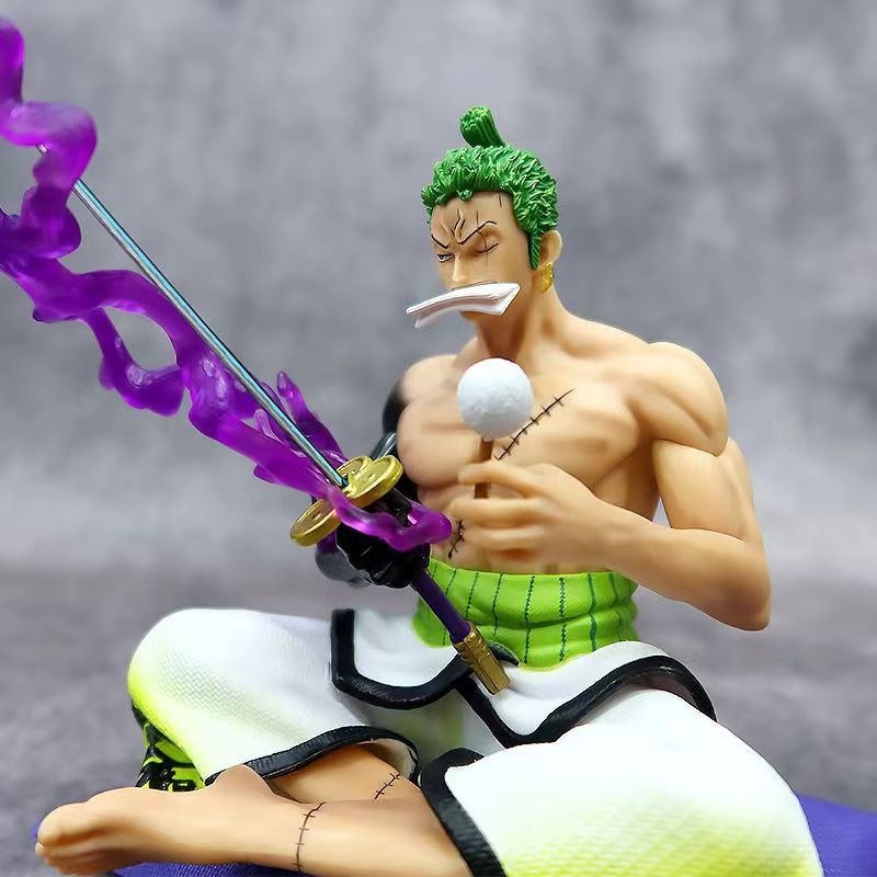 one-piece-roronoa-zoro-figure