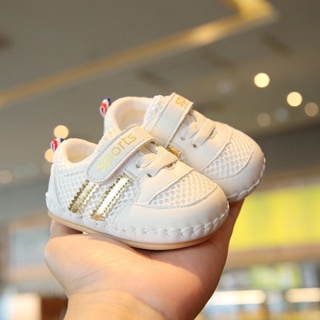 irun🌐ใหม่ 0-1 ปีครึ่งทารกรองเท้าเด็กวัยหัดเดินด้านล่างนุ่มระบายอากาศพื้นผิวตาข่าย 6-9 เดือนทารกรองเท้าสีขาวหญิง