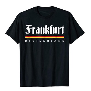 เสื้อแขนสั้น เสื้อยืดผ้าฝ้ายพรีเมี่ยม ใหม่ เสื้อยืด ผ้าฝ้าย พิมพ์ลาย Frankfurt Germany Lustiges Hemd Souvenir Gift แฟชั่
