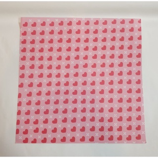 ภาพขนาดย่อของภาพหน้าปกสินค้ากระดาษห่อเครปเย็น ขนาด 24x24 ซม. แพคละ 100 ใบ จากร้าน w_premier บน Shopee