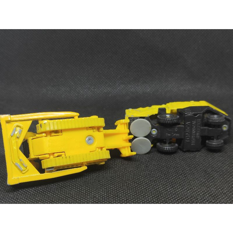 tomica-komatsu-bulldozer-amp-mechanical-sweeper