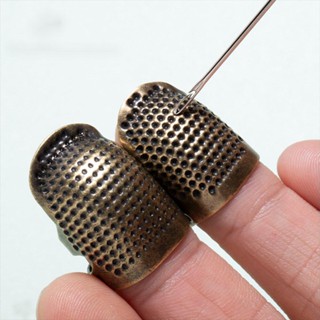 2PCS Retro สไตล์ Thimbler เย็บปักถักร้อย Finger Protector เย็บเครื่องมือ Accessories