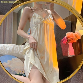 🌲สปอตสินค้า🌲ใหม่ผ้าไหมน้ำแข็ง V คอแขวน nightdress หญิงน่ารักบางส่วนยาวปานกลางสวมใส่ในบ้านชุดนอน