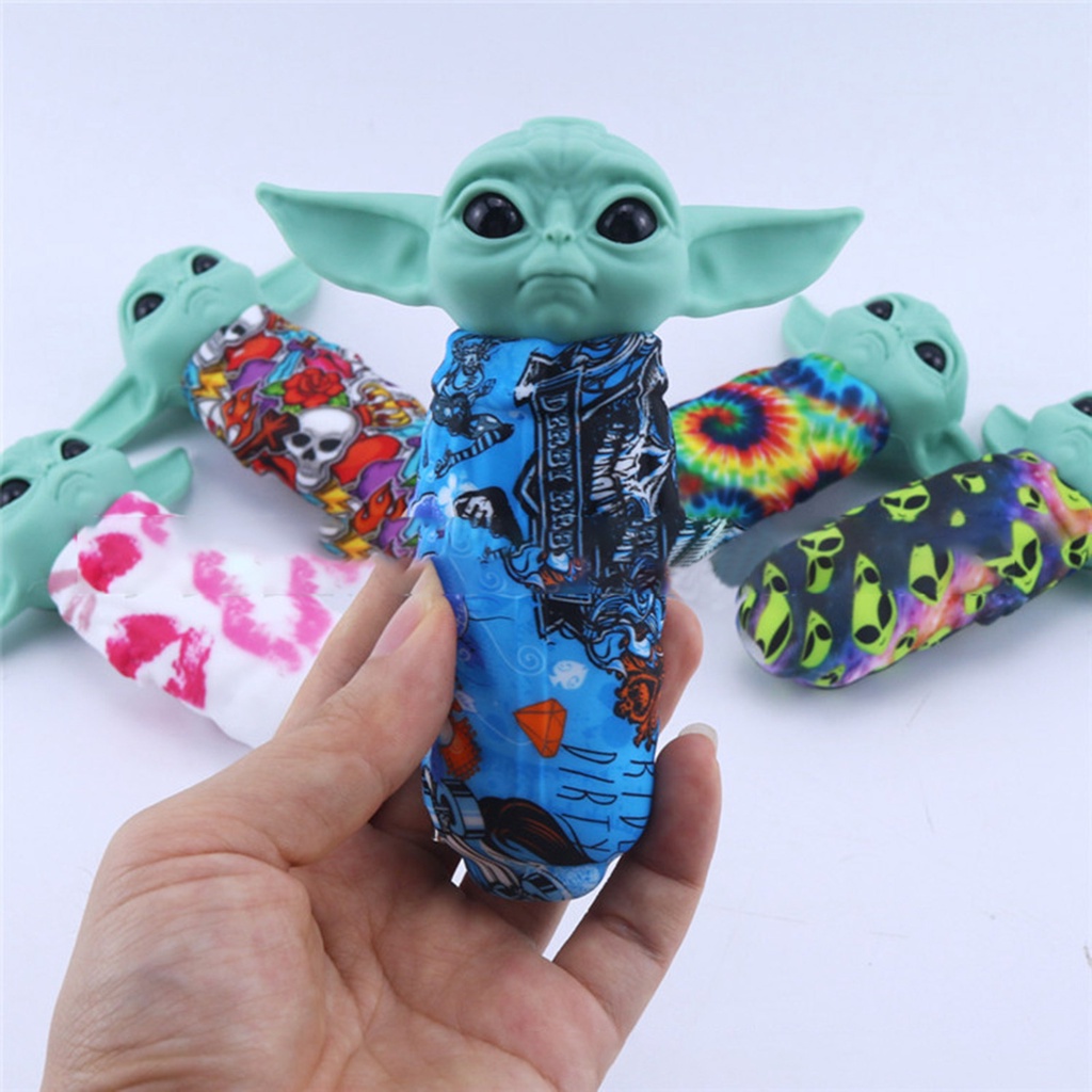 b-398-baby-yoda-figure-model-toy-cartoon-craft-miniature-figurine-ornament-collectible-star-war-cartoon-alien-figure-silicone-pipe-christmas-gift