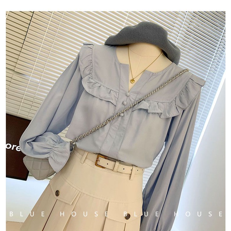 พร้อมส่ง-เสื้อเชิ้ตแฟชั่นสไตล์เกาหลีสีฟ้าหวานปุ่มคอวีแขนยาวหลวมใหม่มืออาชีพเสื้อลูกไม้น่ารัก-มี-2-สี