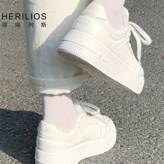 ۩Horelles รองเท้าสีขาวขนาดเล็กของผู้หญิงฤดูร้อนปี 2023 สไตล์ใหม่กับรองเท้ากระโปรงผู้หญิง ins รองเท้ากีฬาลำลองแบบจับคู่ทั