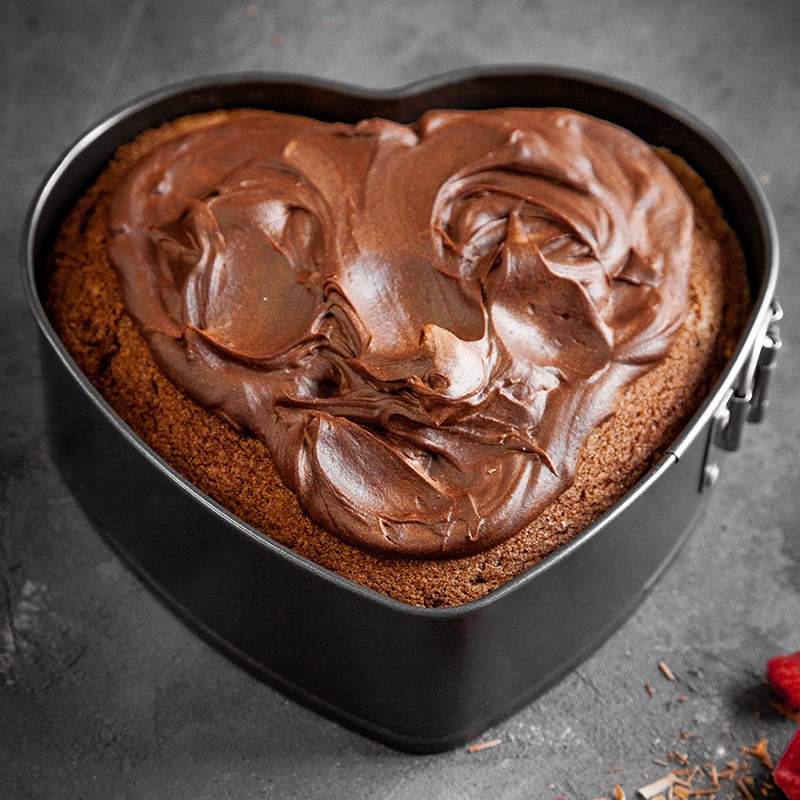 masterclass-heart-shaped-cake-tin-with-loose-base-9-inch-22-5cm-พิมพ์เค้กรูปหัวใจ