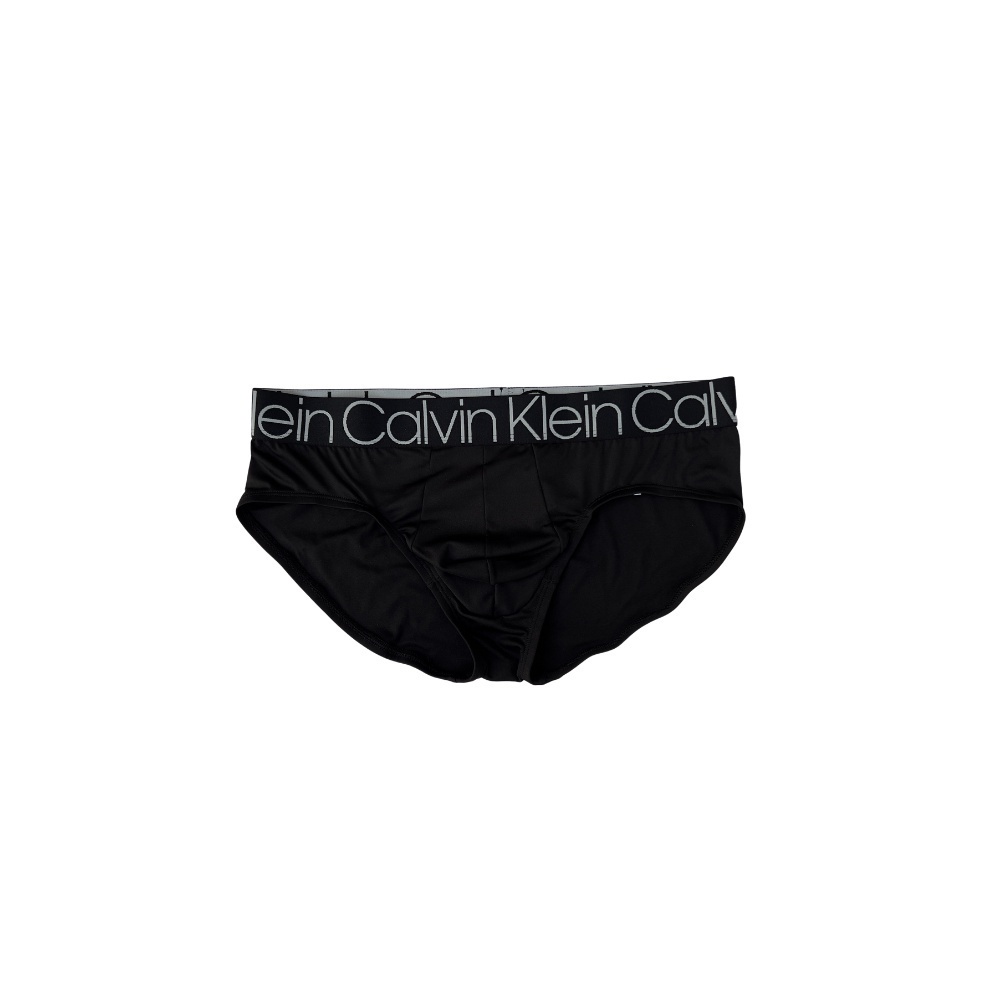 calvin-klein-กางเกงในผู้ชาย-รุ่น-nb1905o-ub1-ทรง-hip-brief-สีดำ