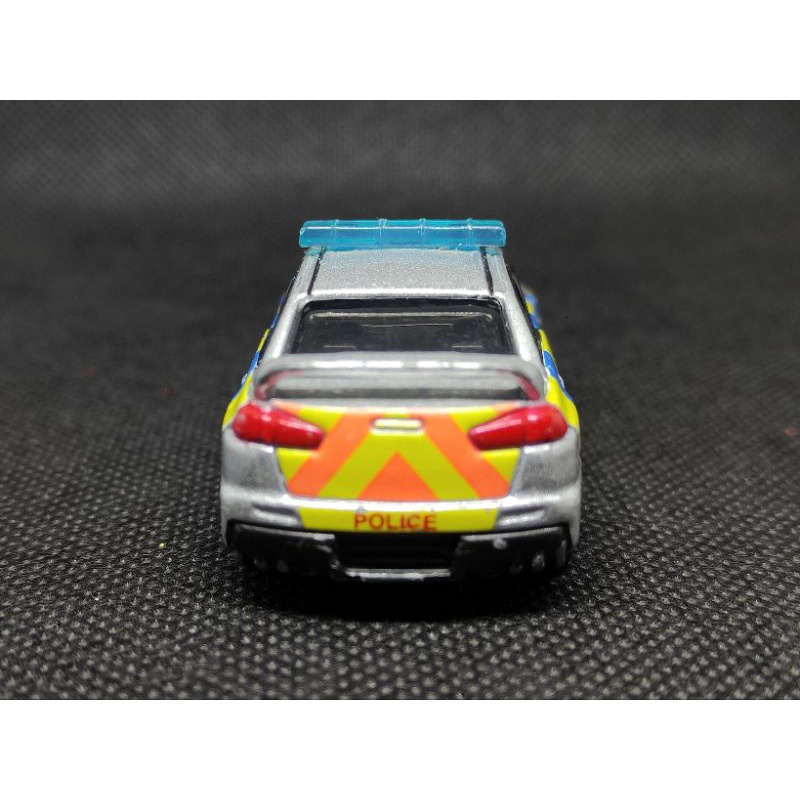 tomica-รถตำรวจ-mitsubishi-lancer-evolution-x