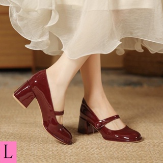 รองเท้าส้นสูง แบบหนัง ส้นหนา สีแดง แฟชั่นฤดูใบไม้ผลิ และฤดูหนาว สไตล์ฝรั่งเศส สําหรับผู้หญิง 2023
