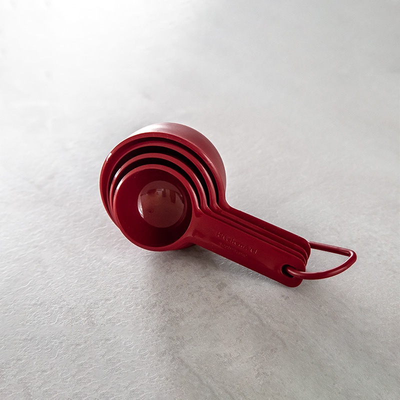 kitchenaid-plastic-4pc-measuring-cup-set-empire-red-เซตชถ้วยตวงพลาสติก-4-ชิ้น