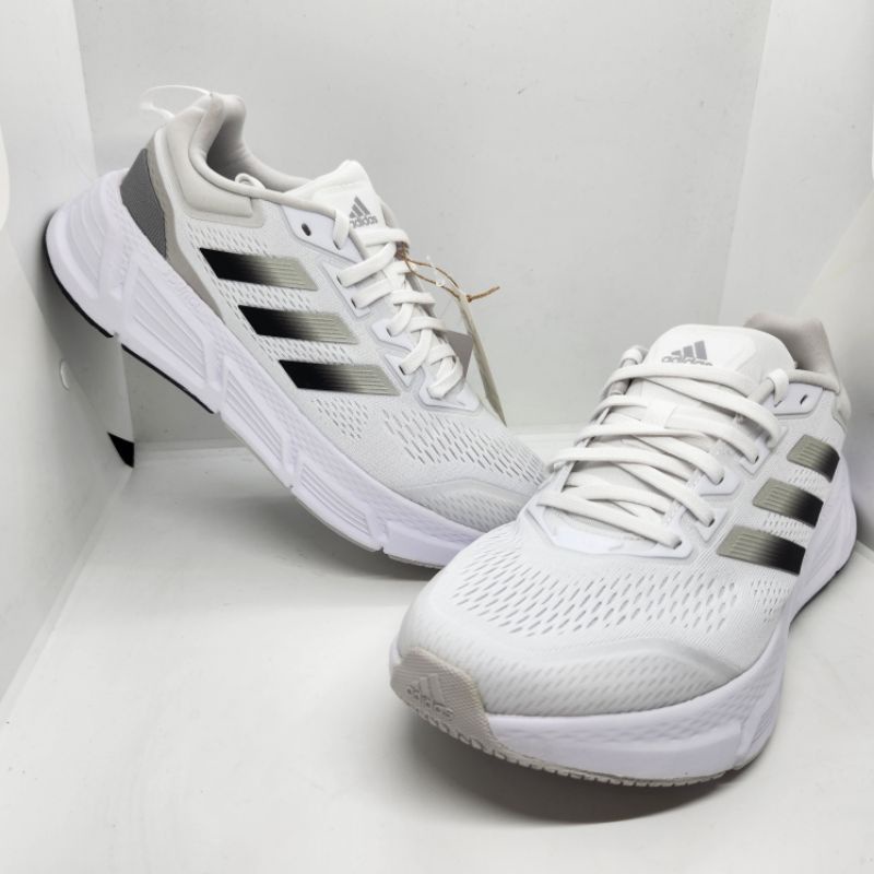 ของแท้-adidas-questar-รองเท้าวิ่งพื้นนุ่มเด้ง-สีขาวตัดเทา-ที่ร้านขายแต่ของแท้