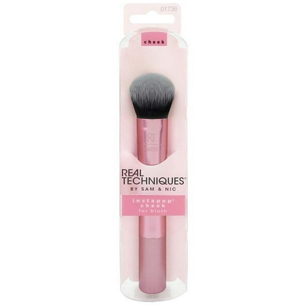 real-techniques-instapop-cheek-brush