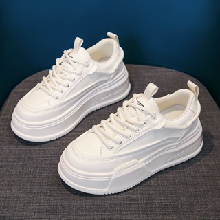 ❈✣◊High-end ส้นหนารองเท้าสีขาวขนาดเล็กของผู้หญิง 2023 ฤดูร้อนใหม่รองเท้าแพลตฟอร์มขนาดเล็กเพิ่มความสูงเฉพาะรองเท้าผ้าใบลำ