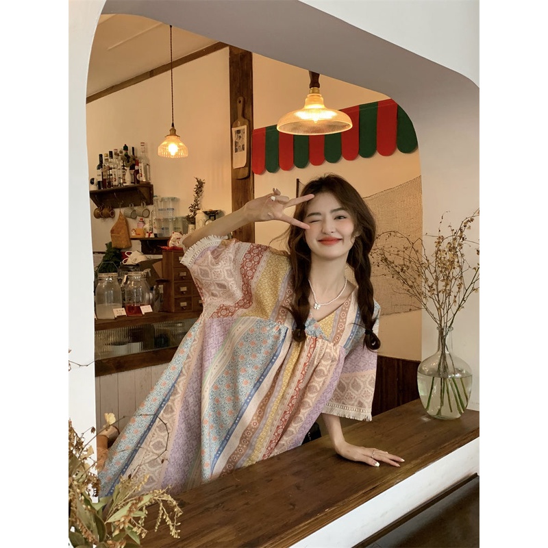 การแต่งกายสไตล์ชาติพันธุ์สไตล์พระย้อนยุคในฤดูร้อนคอวีอาวุโสแขนสั้นหลวมยาวนางฟ้าฝรั่งเศส