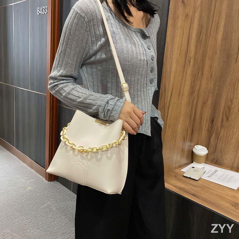 niche-high-end-chain-bucket-bag-women-2023-new-retro-casual-กระเป๋าสะพายความจุขนาดใหญ่