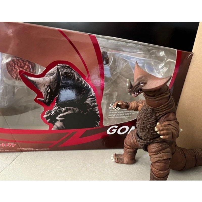 sh-gomora-from-ultraman-fighting-him-monster-new
