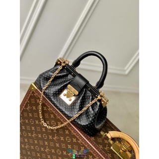 M22326 LV clamshell handbag socialite party cosmetic pouch clutch premium quality