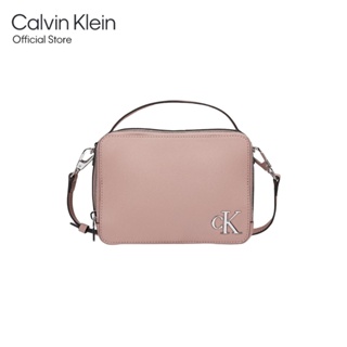 CALVIN KLEIN กระเป๋าสะพายข้างผู้หญิง Minimal Monogram รุ่น DH3309 694 - สี Rose