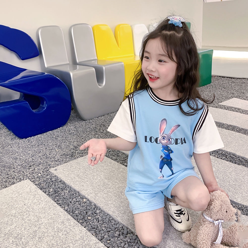 kissbaby-เสื้อผ้าเด็กผู้หญิงฤดูร้อน-2023-ใหม่เกาหลีชุดลำลองแฟชั่นสไตล์ต่างประเทศเด็กชุดกีฬาเด็กแขนสั้นชุดสองชิ้น