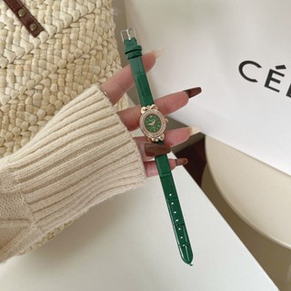 ins tiktok green compact college style oval pointer new นาฬิกาผู้หญิง