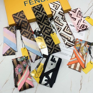 Fendi F s s เพลงของต้นทวิลลี่ ใหม่ ผ้าพันคอผ้าไหม ขนาดเล็ก ผูกกระเป๋า หูหิ้ว ผ้าพันคอ แบบบาง และแคบ ริบบิ้นยาว สตรีมเมอร์