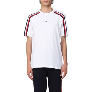 Tommy Hilfiger เสื้อยืดผู้ชาย รุ่น MW0MW25288 YBR - สีขาว
