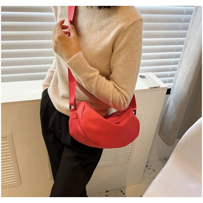 กระเป๋าสะพายข้าง-กระเป๋าผู้หญิงแฟชั่นรุ่นใหม่สไตล์เกาหลีกระเป๋าผ้าแคนวาส