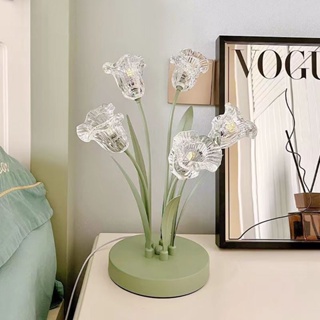 โคมไฟดอกไม้ดอกทิวลิปโมเดิร์นเรียบง่ายนำดอกลิลลี่ ins สไตล์พระอบอุ่นห้องนอนข้างเตียงโคมไฟกลางคืน
