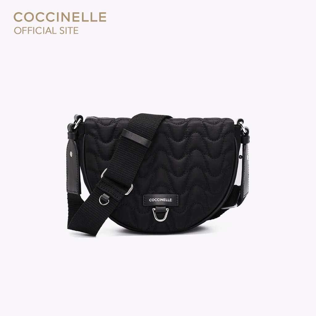 coccinelle-กระเป๋าสะพายผู้หญิง-รุ่น-blaire-nylon-matelasse-crossbody-bag-150101-สี-noir