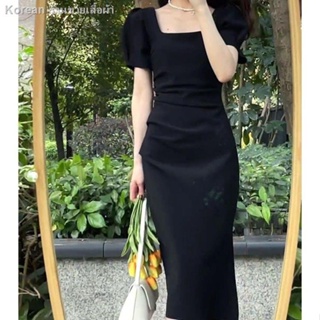 💛  ชุดเดรสสีดำสไตล์เกาหลีสลิม Slim Slim Midi Dress เดรสสีทึบคอเหลี่ยมแขนสั้น