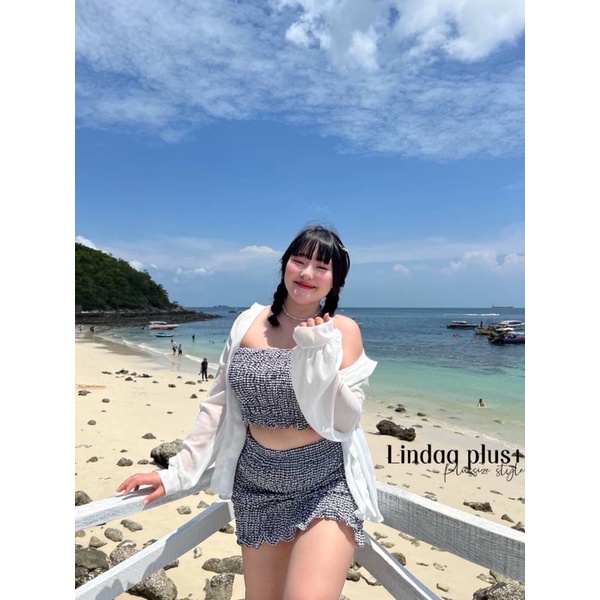chubbychuu-40-เกาะอก-กระโปรงทรงเอ-สม๊อครอบตัว