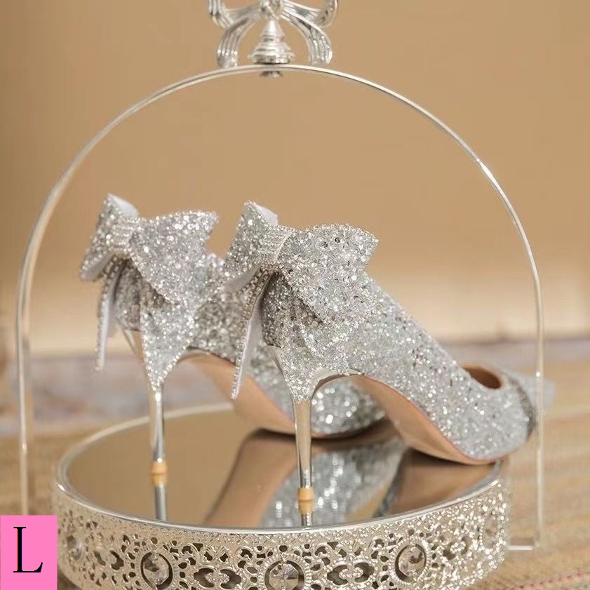 รองเท้าส้นสูง-หัวแหลม-ประดับไข่มุก-เหมาะกับของขวัญแต่งงาน-สําหรับเจ้าสาว-2023