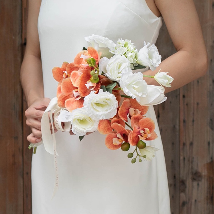 ins-สไตล์-high-end-ช่อดอกไม้เจ้าสาวงานแต่งงานจำลองดอกไม้งานแต่งงานช่อดอกไม้ปลอมอุปกรณ์ประกอบฉากภาพถ่ายหมั้นสดขนาดเล็ก