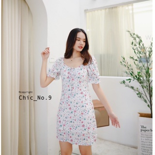 Chic No.9 : ชุดเดรส Dress - Belinda Floral👋ปัดซ้ายที่รูปเพื่อดูขนาดสินค้า