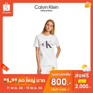 Calvin Klein เสื้อยืดผู้หญิง ทรง Regular สีขาว รุ่น J218885 YAF Organic Cotton Monogram